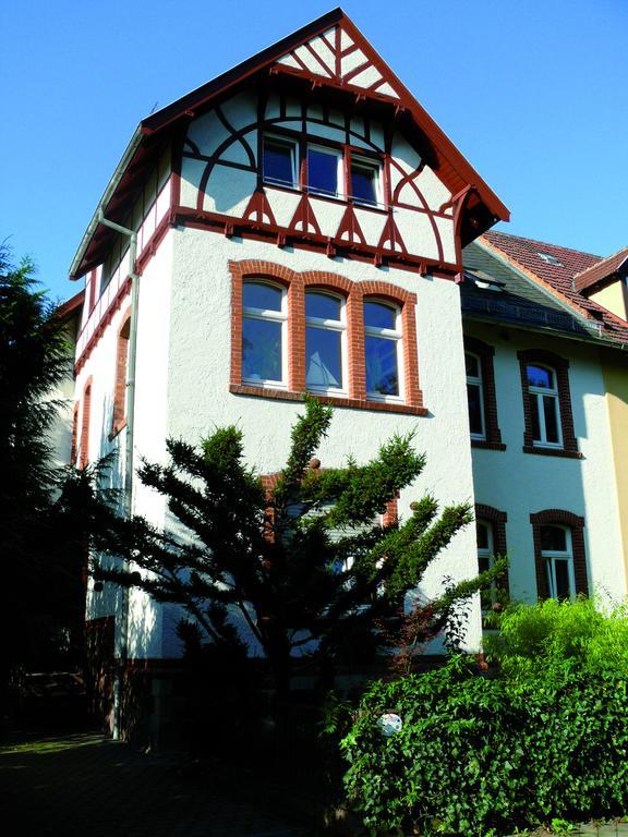 Villa Am Park Erfurt Bagian luar foto